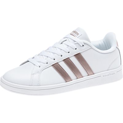 intersport adidas superstar